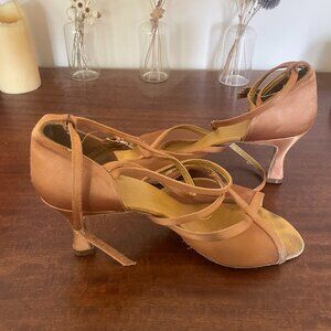 Arthur Beren Ballroom dancing shoe, women's 10